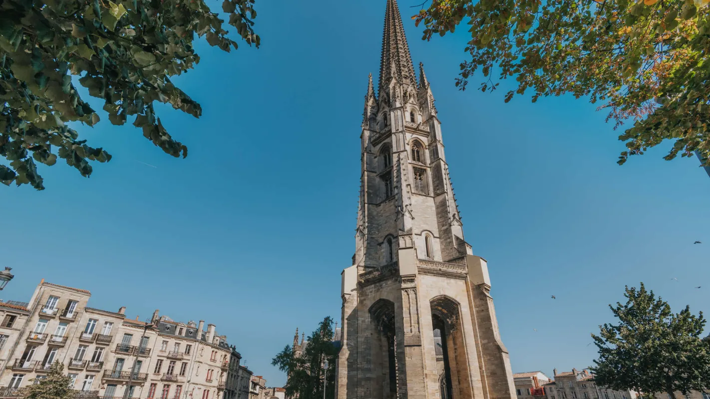 FLÈCHE SAINT MICHEL - Place Duburg